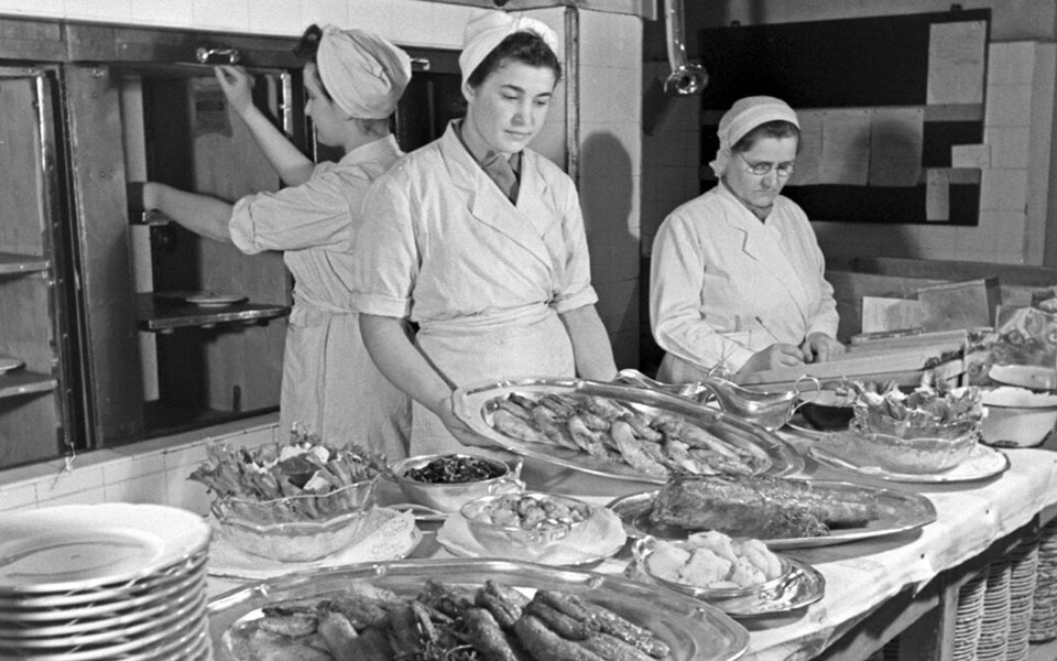 παγκόσμια-ημέρα-της-γυναίκας-οι-διακρ-561752875