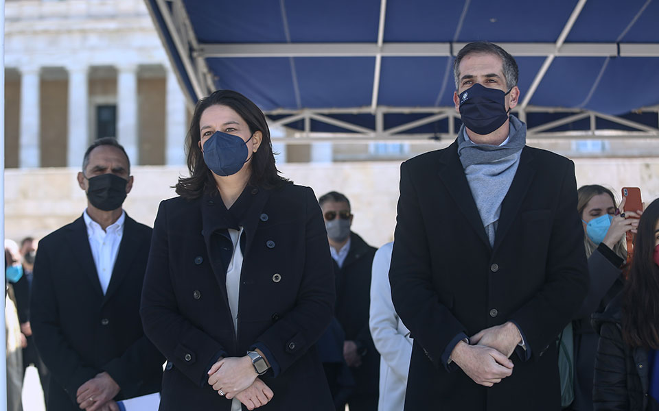 25η Μαρτίου: Ολοκληρώθηκε η μαθητική παρέλαση στην Αθήνα-3