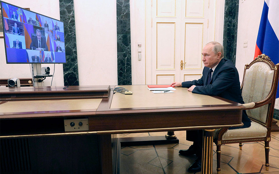 πόλεμος-στην-ουκρανία-πούτιν-ζητεί-561765529