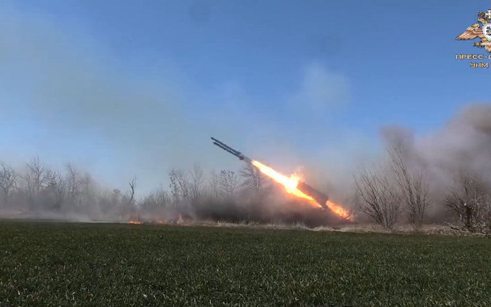 φιλορώσοι-αυτονομιστές-εκτοξεύουν-θ-561773677