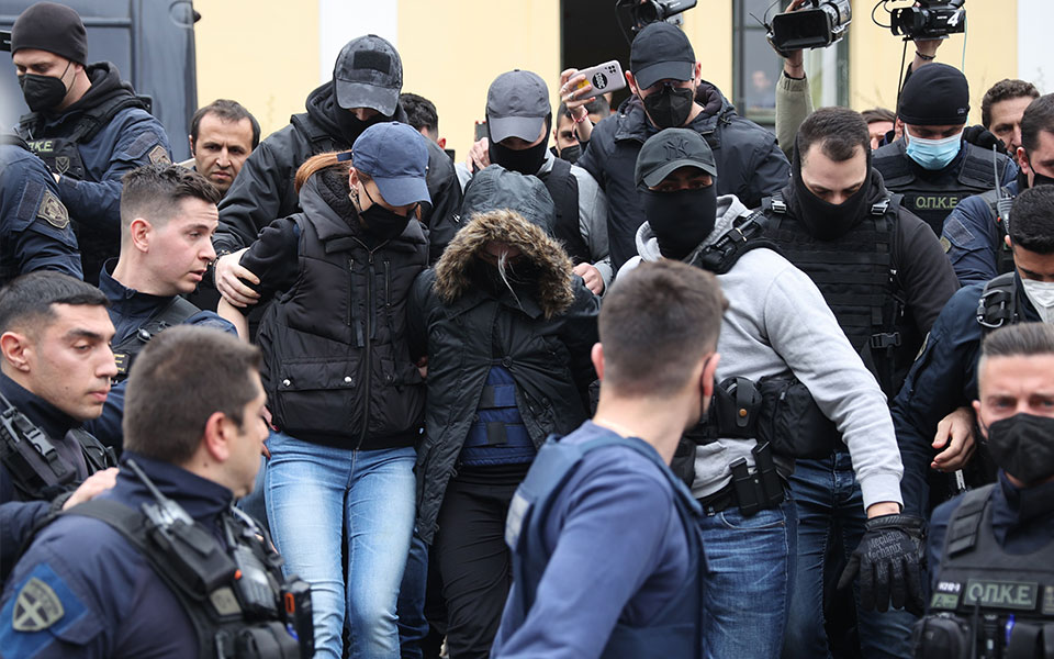 ρούλα-πισπιρίγκου-οι-διάλογοι-με-τους-561787150