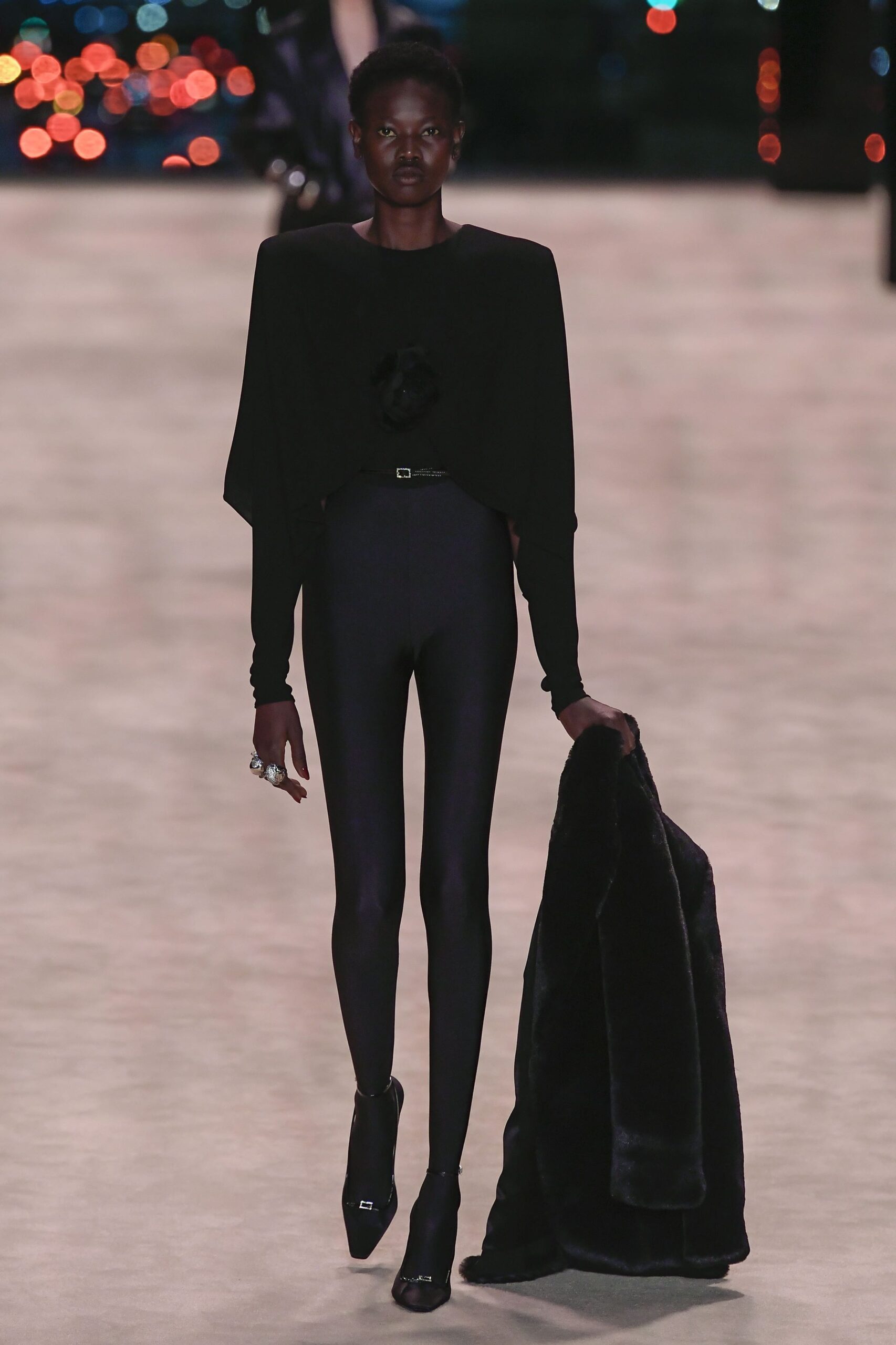 Οι 6 πιο chic τάσεις για κομψότητα με ένα twist-2