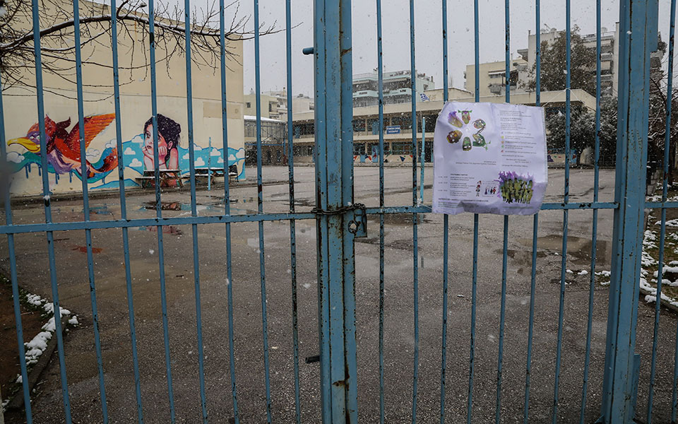 ανοιχτά-αύριο-τα-σχολεία-στην-αττική-561760822