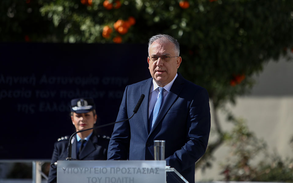 τάκης-θεοδωρικάκος-ενισχύουμε-σταθε-561763480