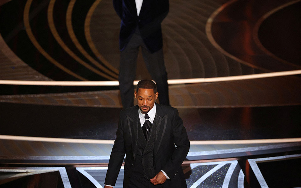 όσκαρ-2022-γιατί-χαστούκισε-ο-γουίλ-σμιθ-τ-561782077