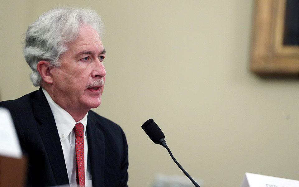 ηπα-θετικός-στον-κορωνοϊό-ο-διευθυντή-561787627