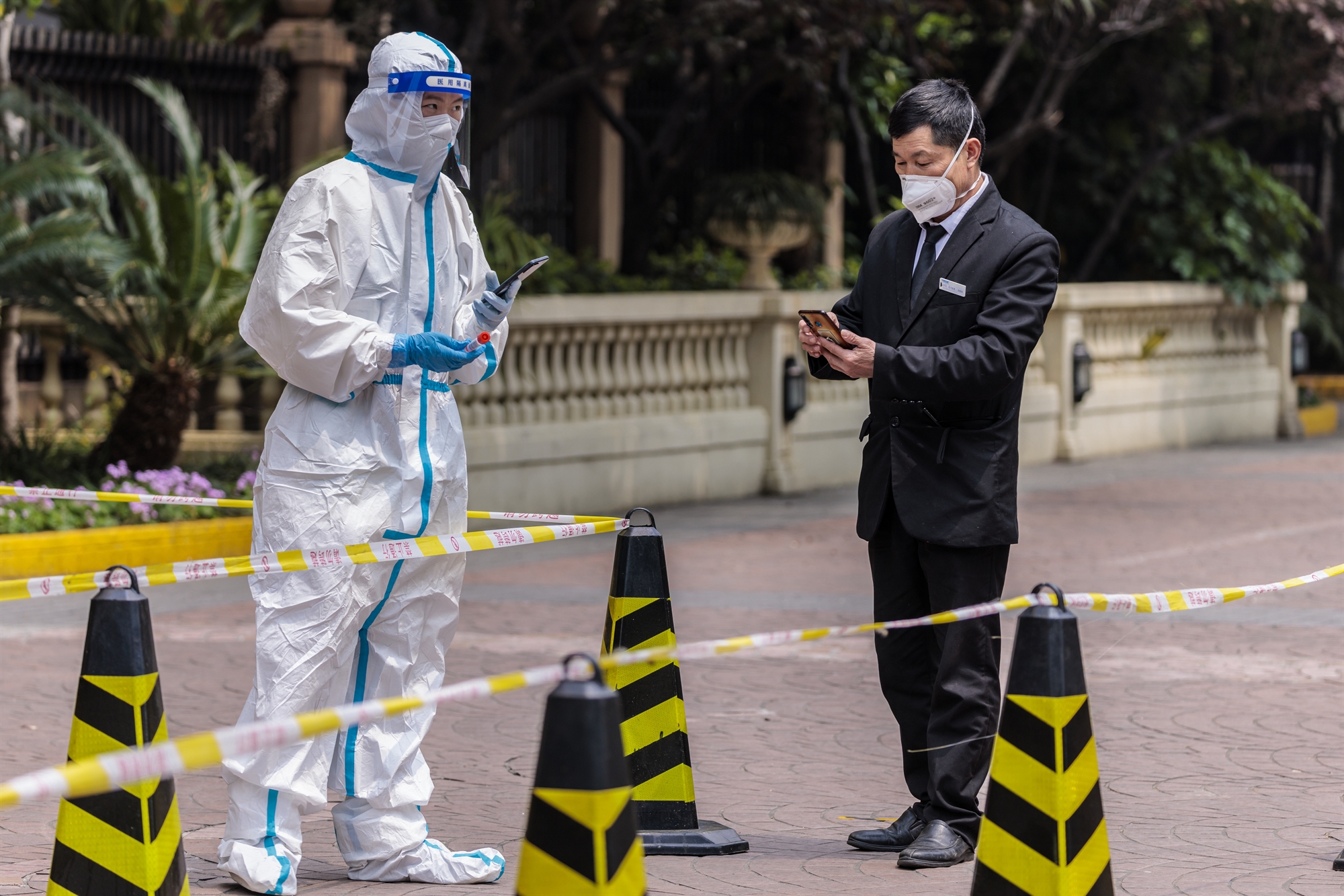 κίνα-η-ανάπτυξη-κατακρημνίστηκε-στο-δ-561824836