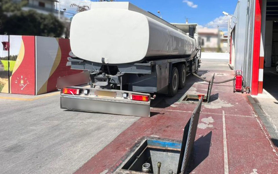 ελ-ασ-εντοπίστηκε-πρατήριο-με-λαθραία-561807385