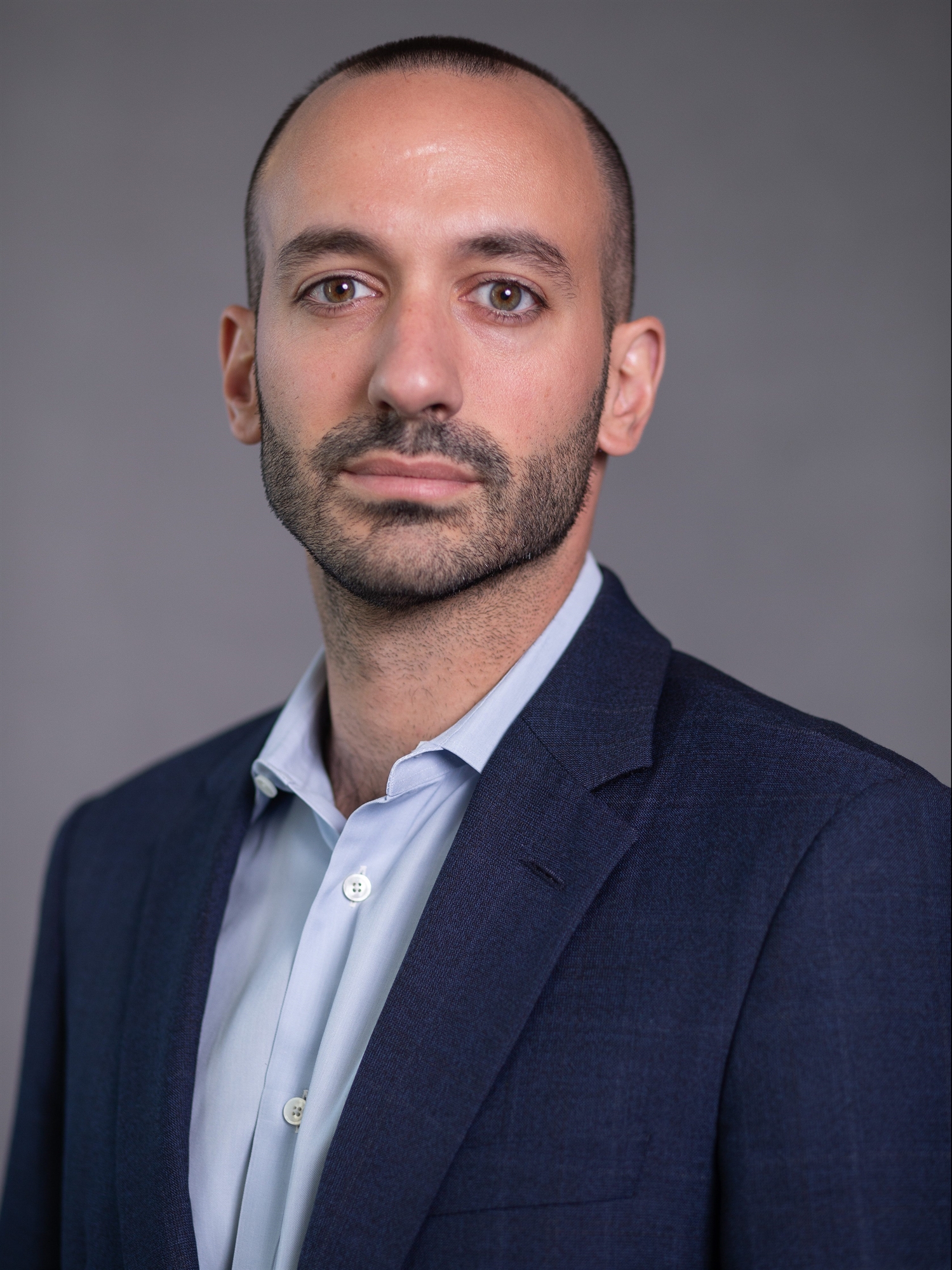 Μπέντζαμιν Χαντάντ στην «Κ»: Ηχηρή προειδοποίηση προς τις ελίτ-1