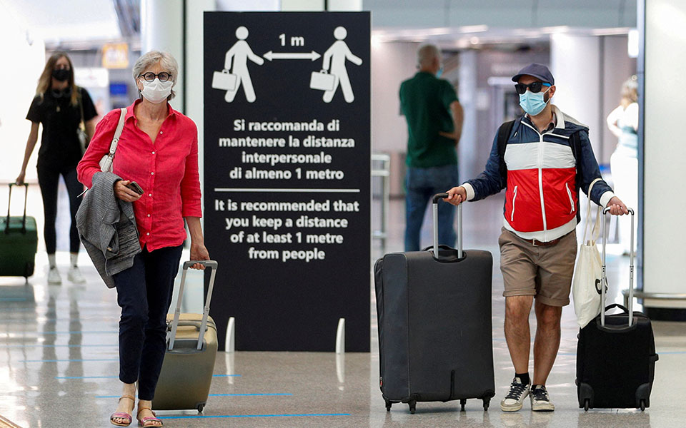 οι-ιταλοί-διστάζουν-να-ξοδέψουν-χρήμα-561794614