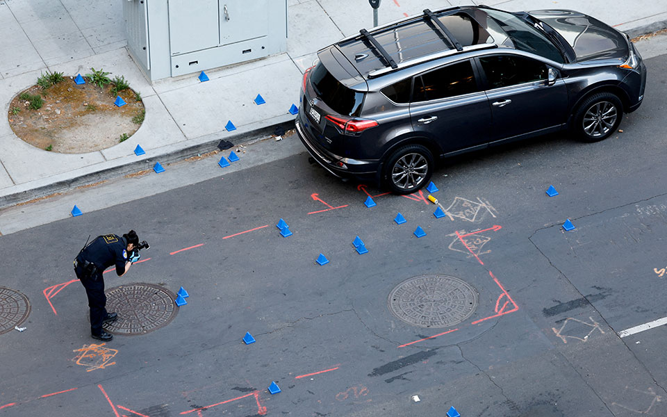 ηπα-στα-χέρια-της-αστυνομίας-δύο-αδέλφ-561796258