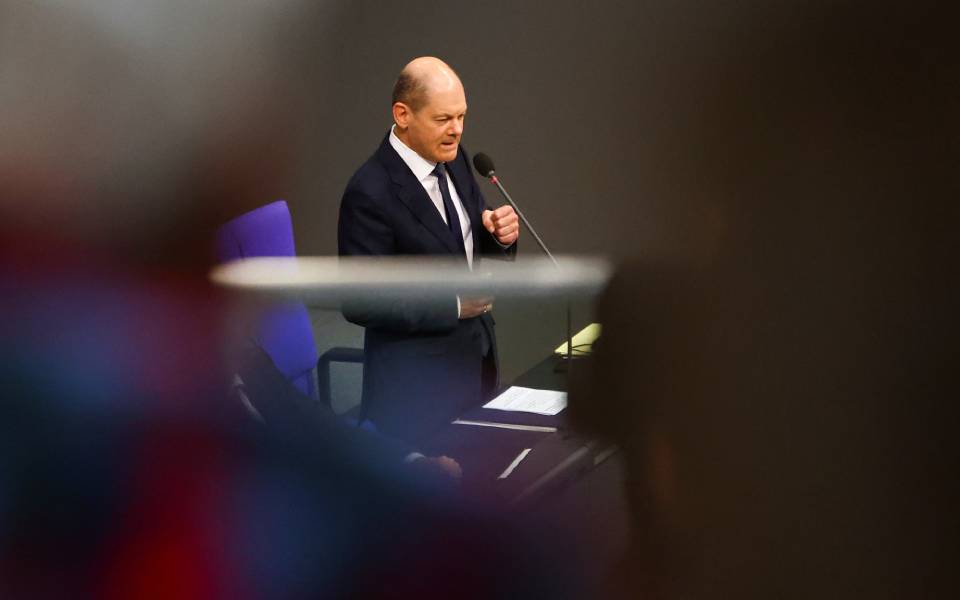 ουκρανία-σολτς-η-γερμανία-μεταφέρει-561796744