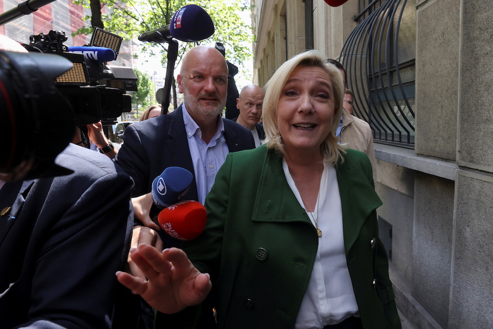 γαλλικές-εκλογές-η-καραϊβική-ψήφισε-λ-561828067