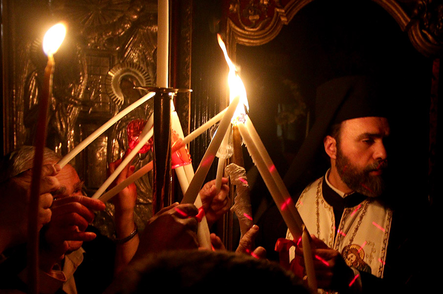 Τα πιο ξεχωριστά έθιμα του Πάσχα που αξίζει να ζήσετε-5