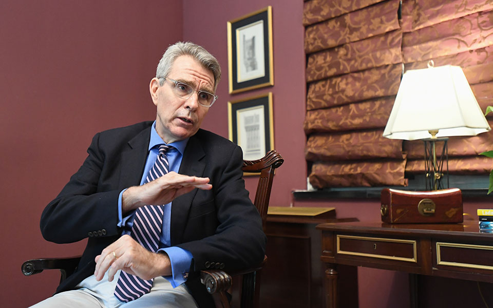 τζέφρι-πάιατ-στην-κ-πώς-αποφύγαμε-το-561835321