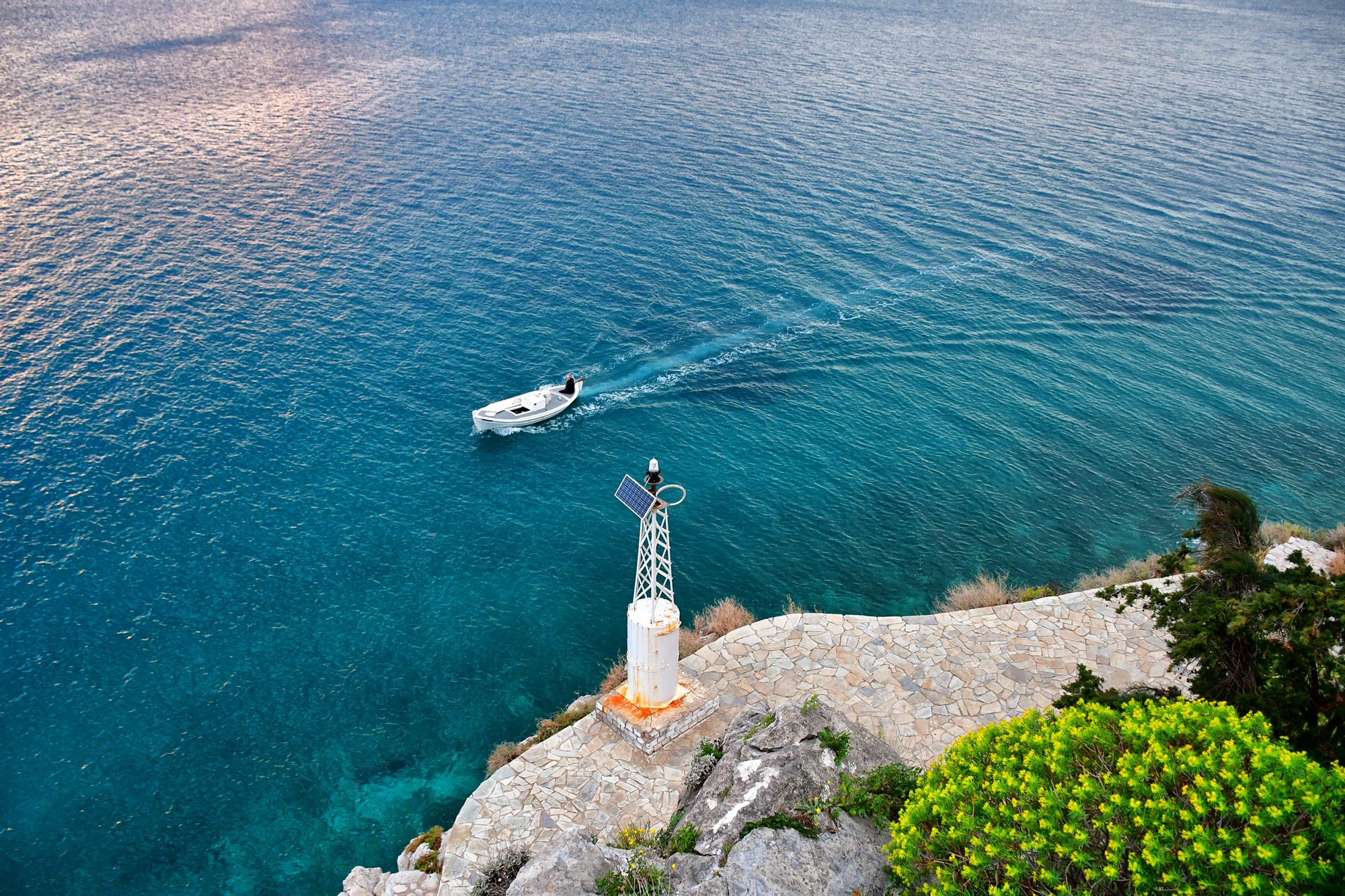 ο-φαροφύλακας-και-ο-μπαρμπέρης-561790936