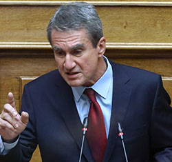 Υποβολείς στον καλεσμένο-1
