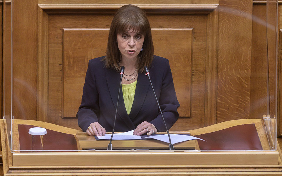 η-υπεράσπιση-της-δημοκρατίας-είναι-χ-561825349