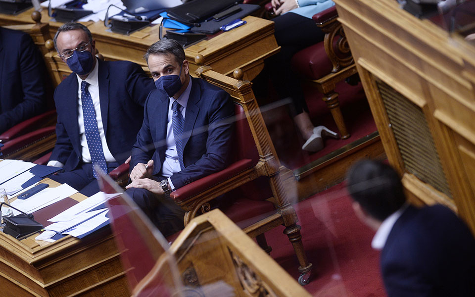 κόντρα-ν-δ-συριζα-με-φόντο-το-τατόι-κα-561828415