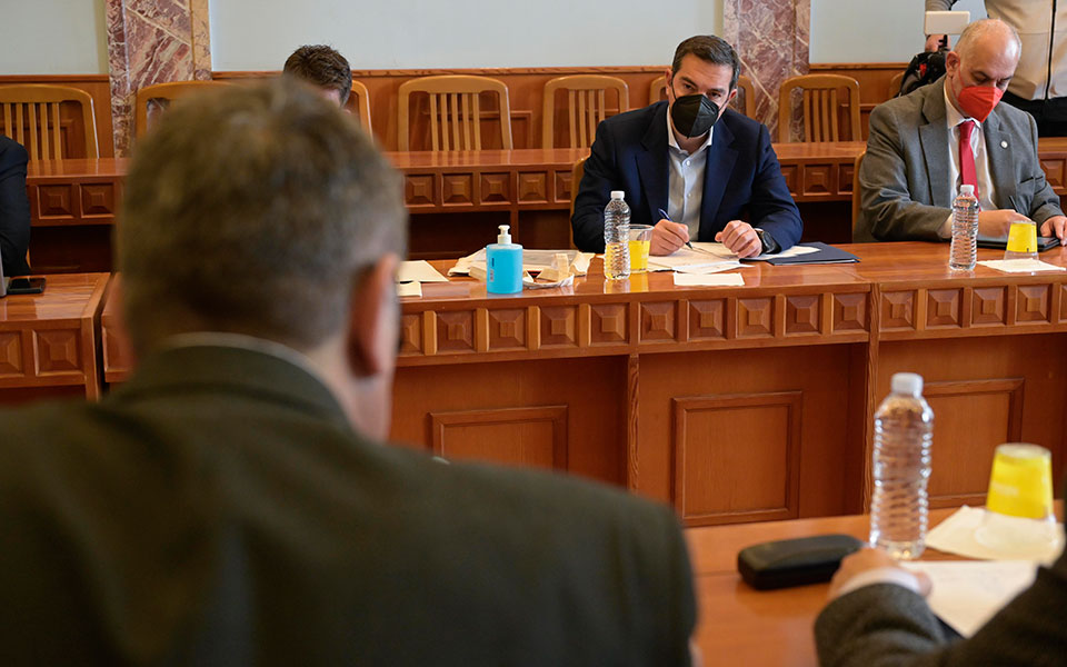 αλ-τσίπρας-άμεση-μείωση-φπα-στα-τρόφιμ-561791341