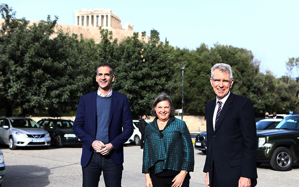 συνάντηση-κώστα-μπακογιάννη-βικτόρ-561795430