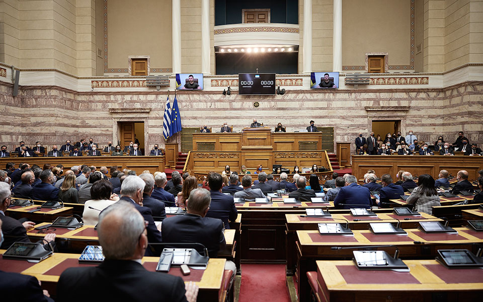 βουλή-ζελένσκι-πρώτη-ομιλία-προέδρ-561800080