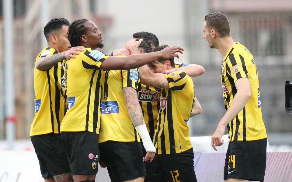 πασ-γιάννινα-αεκ-2-3-ξανά-στο-κόλπο-της-561818050