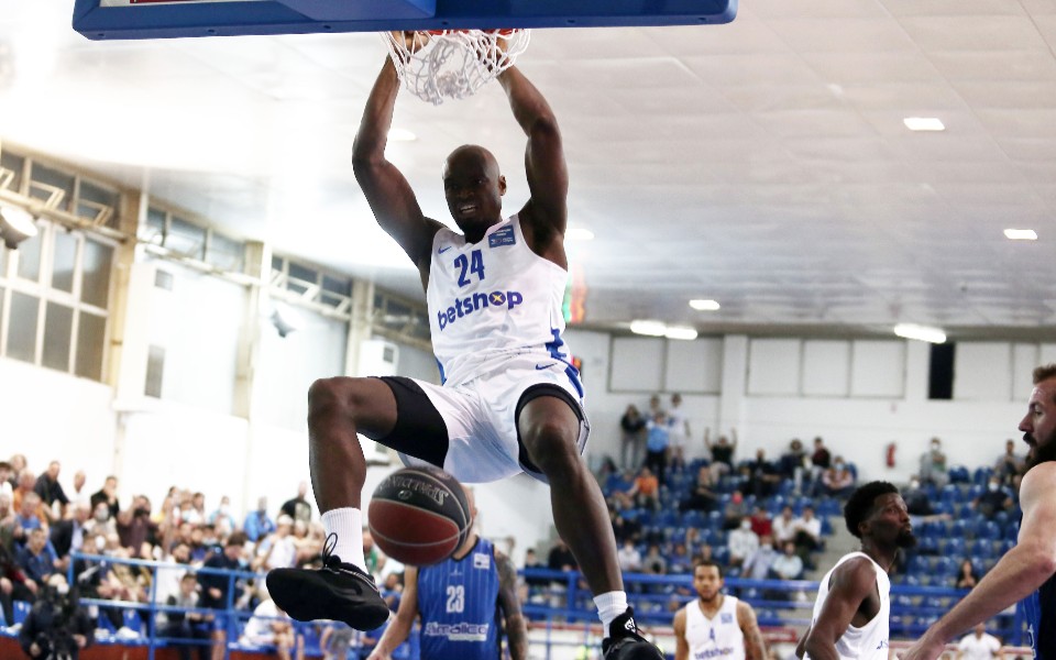 basket-league-ιωνικός-ηρακλής-74-62-νίκη-παραμονής-561830422