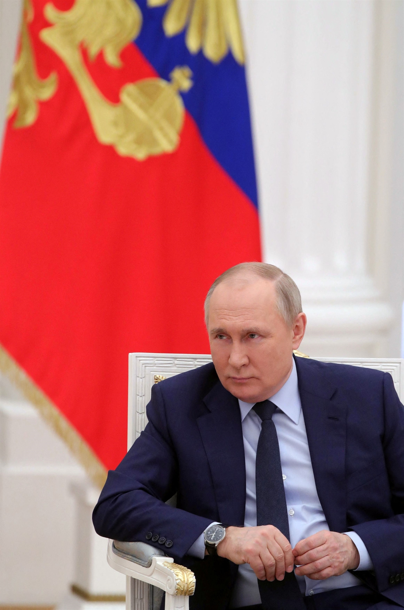 πολιτικά-σχόλια-για-τα-οικονομικά-του-561824962