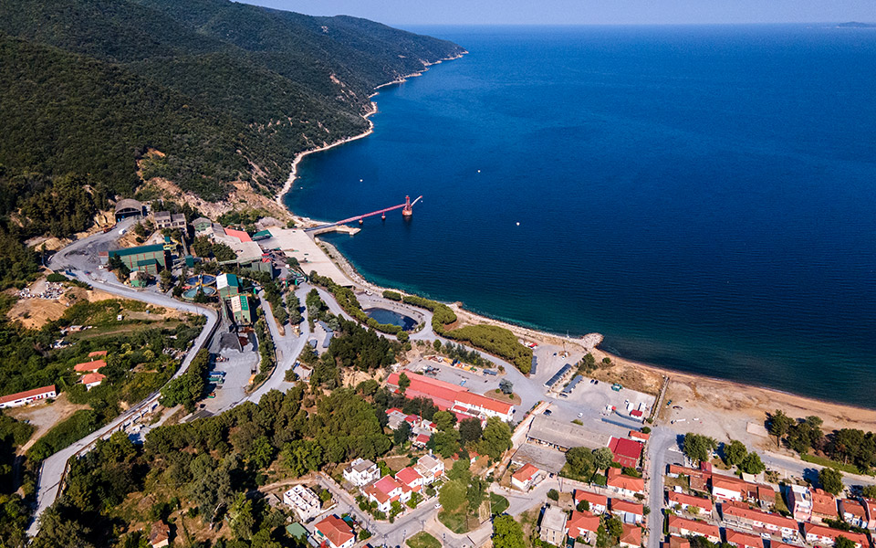 θετικό-κοινωνικοοικονομικό-και-περ-561829777