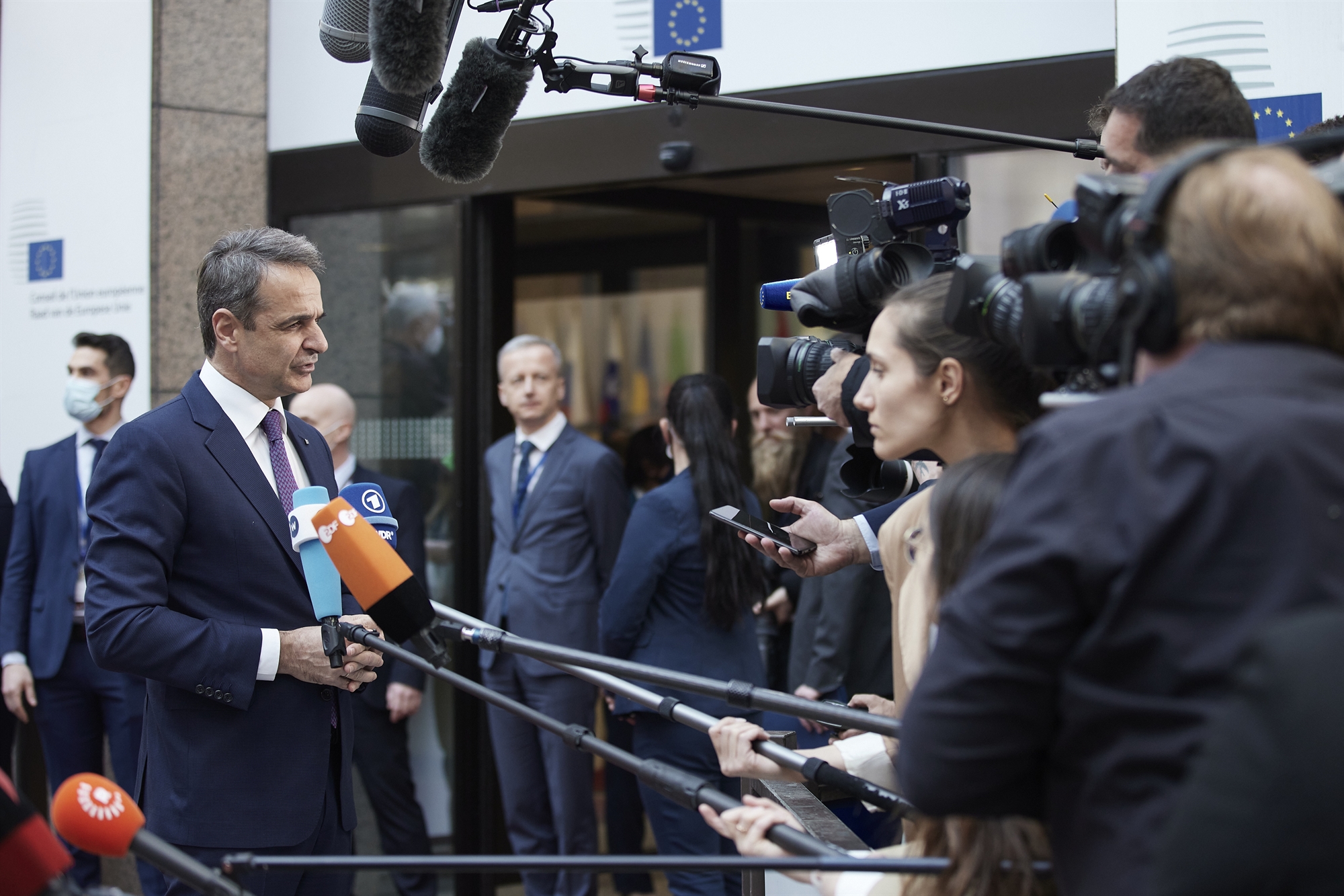 το-ουκρανικό-το-νέο-σκηνικό-στην-αν-με-561801424