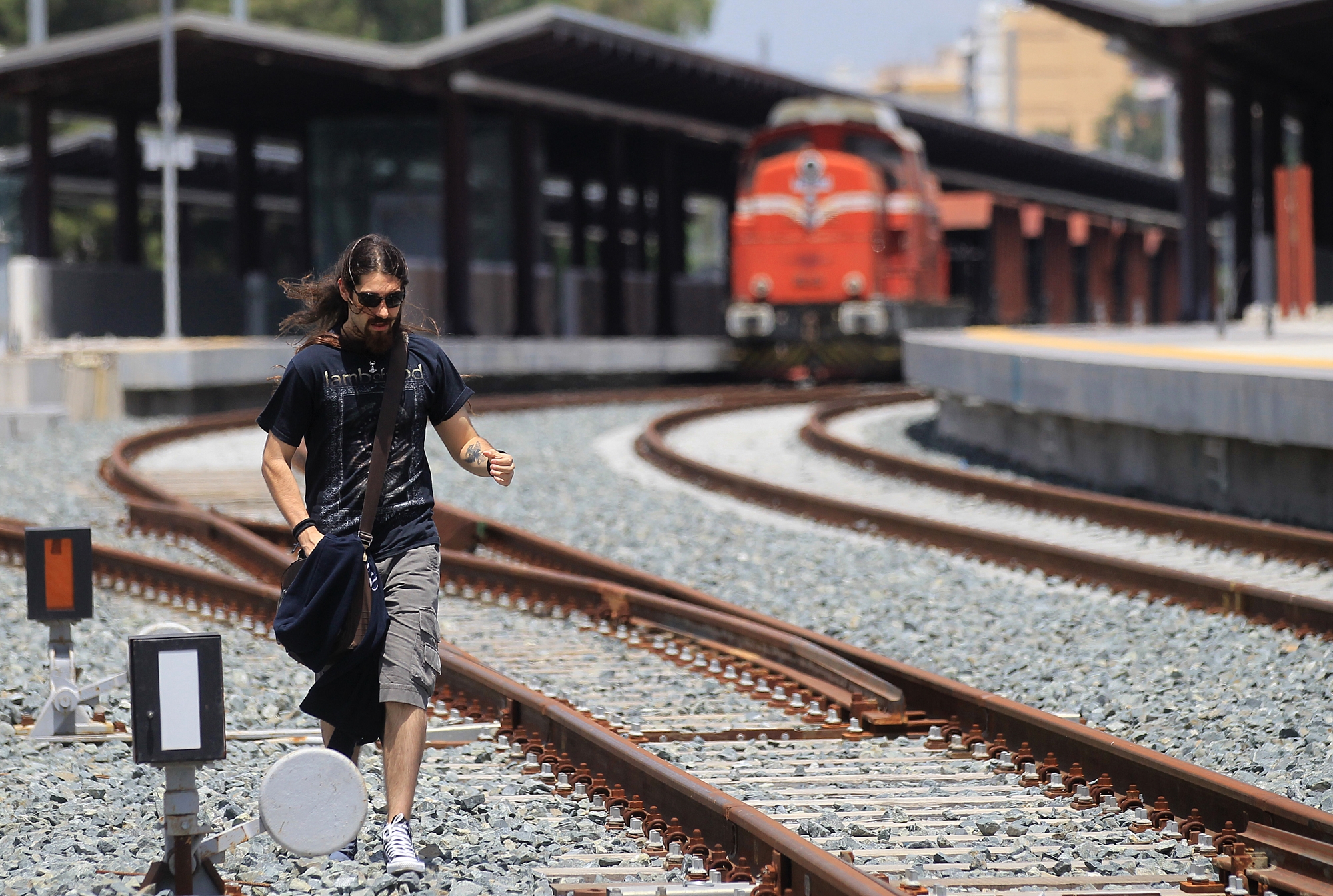 στις-ράγες-έξι-σιδηροδρομικά-έργα-4-δισ-561824047