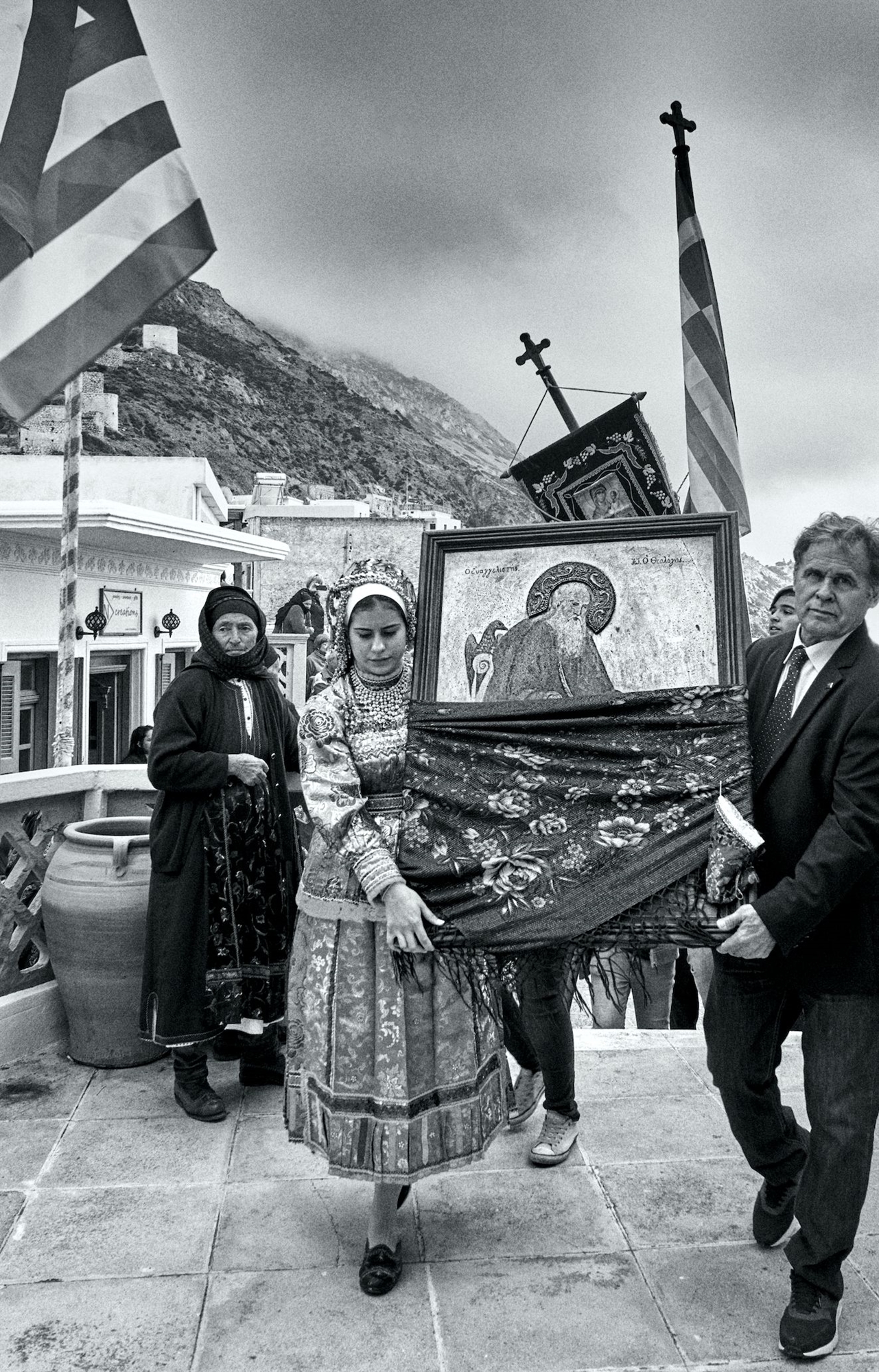 στην-ολυμπο-της-καρπάθου-η-πασχαλινή-π-561824278