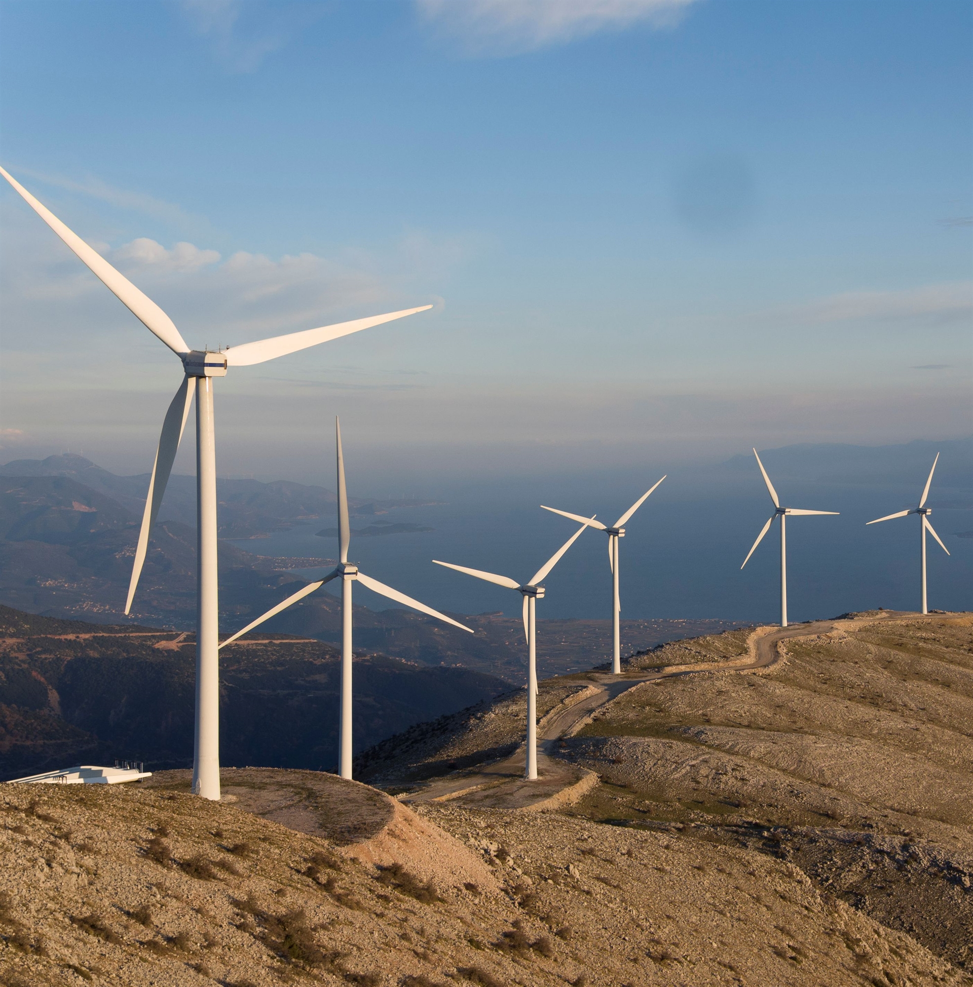 επενδύσεις-απε-ισχύος-64-gw-σχεδιάζει-η-τε-561812767