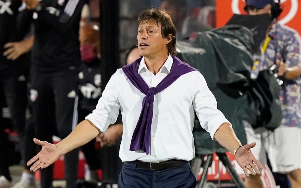 αεκ-συμφωνία-με-αλμέιδα-για-21-χρόνια-561831841