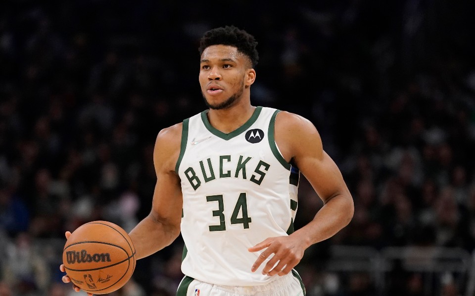 nba-πίστονς-μπακς-101-131-εύκολη-νίκη-με-30-πόντ-561802360