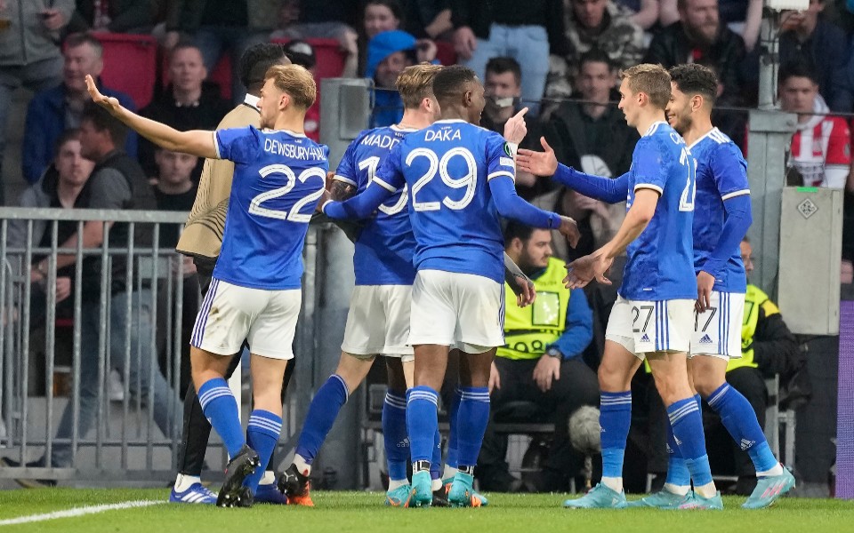 conference-league-αϊντχόφεν-λέστερ-1-2-ανατροπή-και-π-561812002