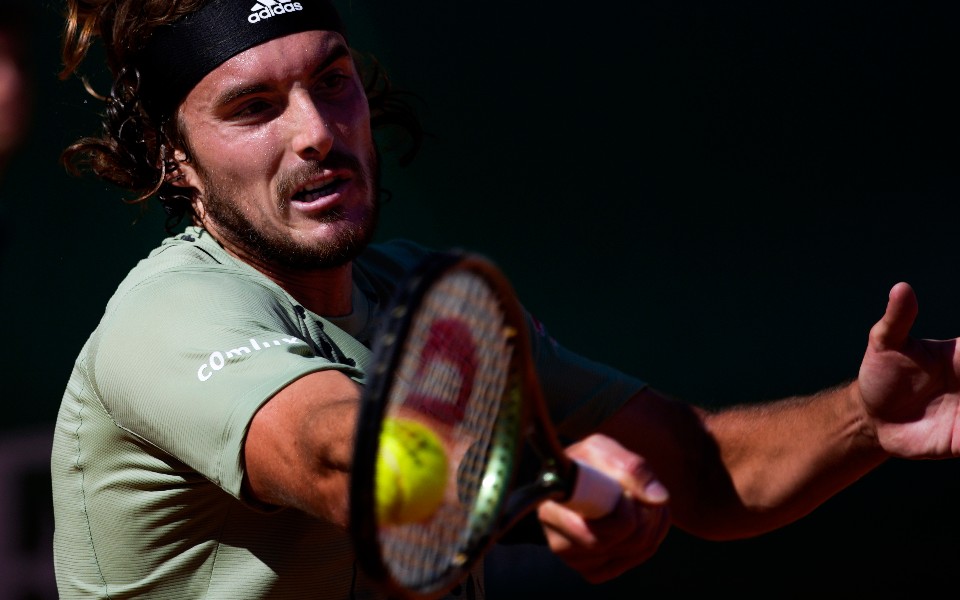 στέφανος-τσιτσιπάς-πρόκριση-στον-τρί-561823474