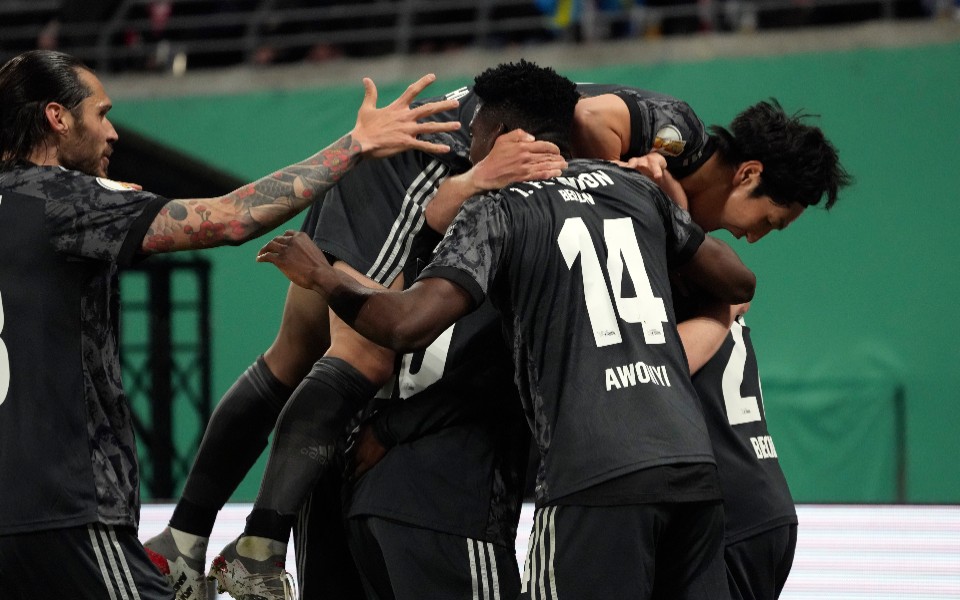 bundesliga-λειψία-ουνιόν-βερολίνου-1-2-νίκη-ευρ-561826393