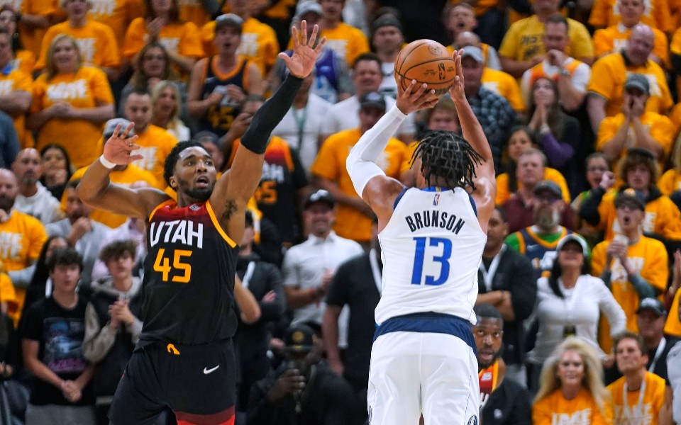 nba-τζαζ-μάβερικς-118-126-προβάδισμα-με-εντυπ-561825334