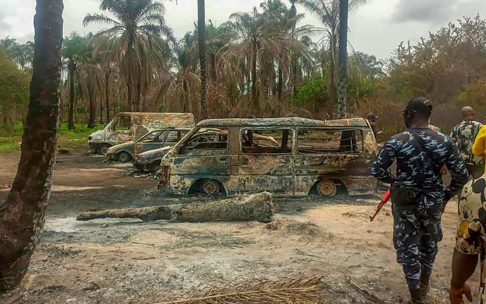 νιγηρία-110-νεκροί-από-την-έκρηξη-σε-παρά-561827131