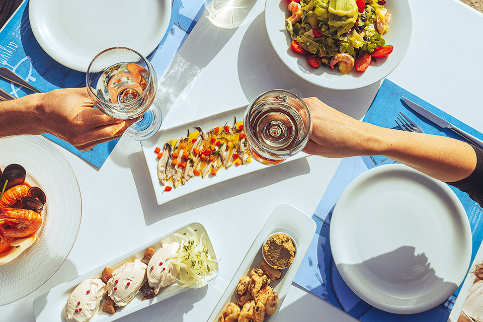 Αίγινα: Ποδηλατάδες και πικ νικ στον ελαιώνα-11