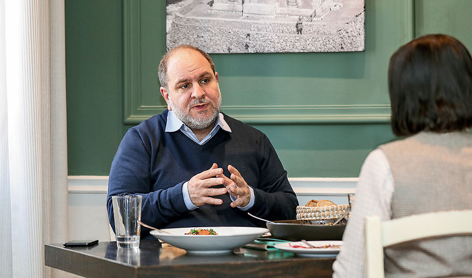 Παναγής Παναγιωτόπουλος: Ο πόλεμος αλλάζει τον κόσμο μας-1