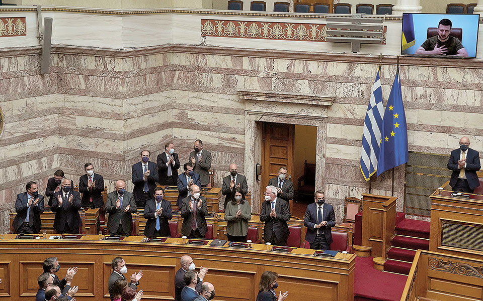 ζελένσκι-η-μαριούπολη-να-μη-γίνει-θερμ-561799942