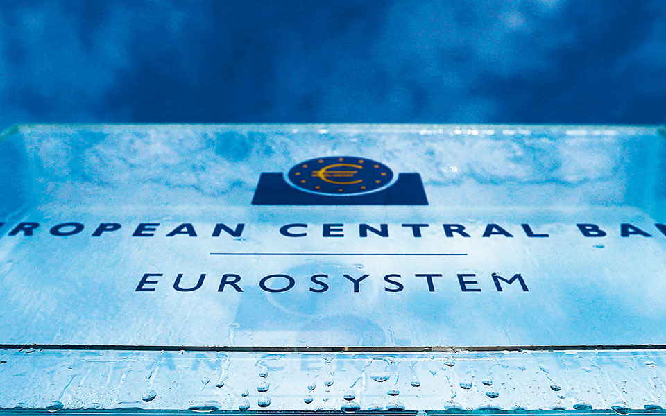 εκτ-σε-ρότα-αύξησης-των-επιτοκίων-μετά-561802342