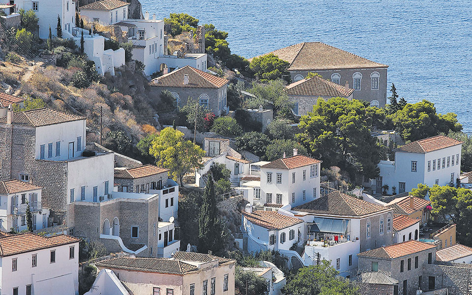 ελάχιστες-προκηρύξεις-μελετών-για-το-561829855