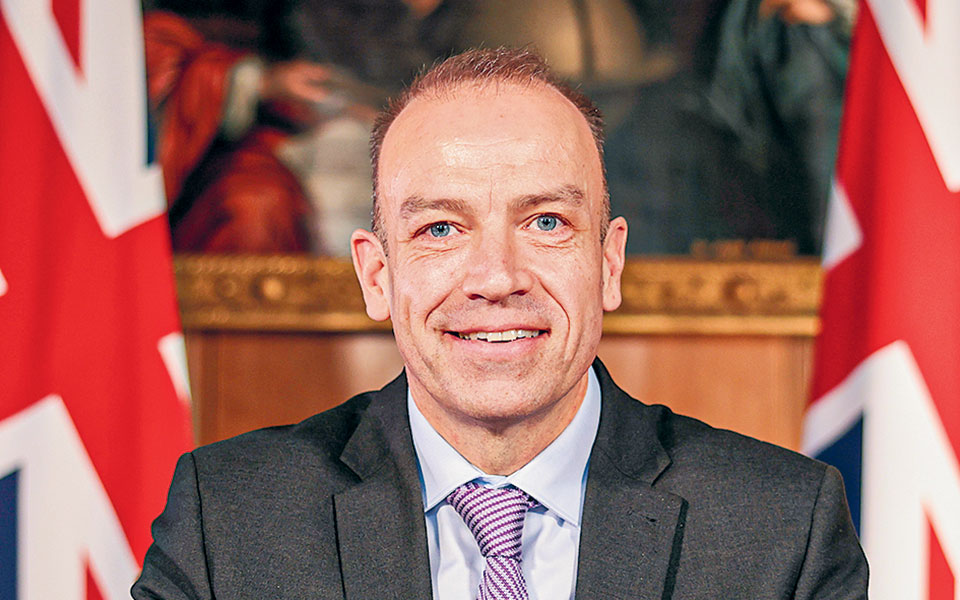 βρετανία-πορνογραφία-και-άλλα-πολλά-σ-561834478