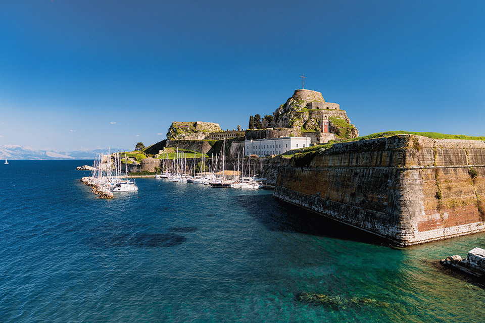 Κέρκυρα: Ένα οδοιπορικό στη φύση, την πόλη και την πληθωρική γαστρονομία-5