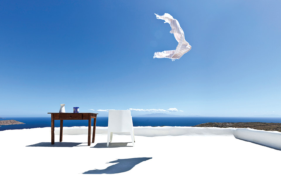 η-μύκονος-του-φωτογράφου-γιώργου-κορδ-561828238