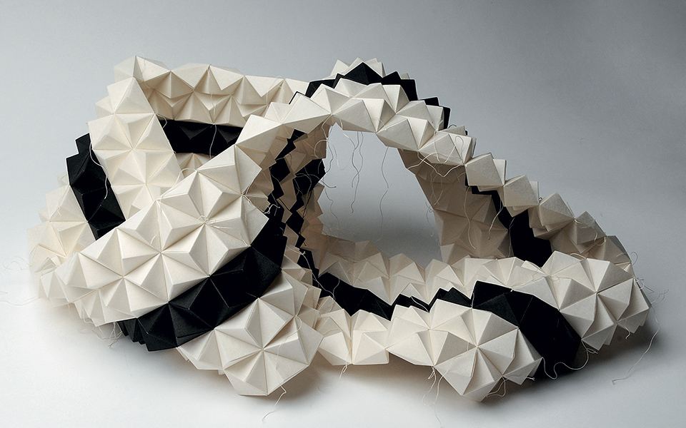 Ποιοι είναι οι Έλληνες που θα μας εκπροσωπήσουν στη μεγαλύτερη έκθεση χειροτεχνίας στη Βενετία;-2